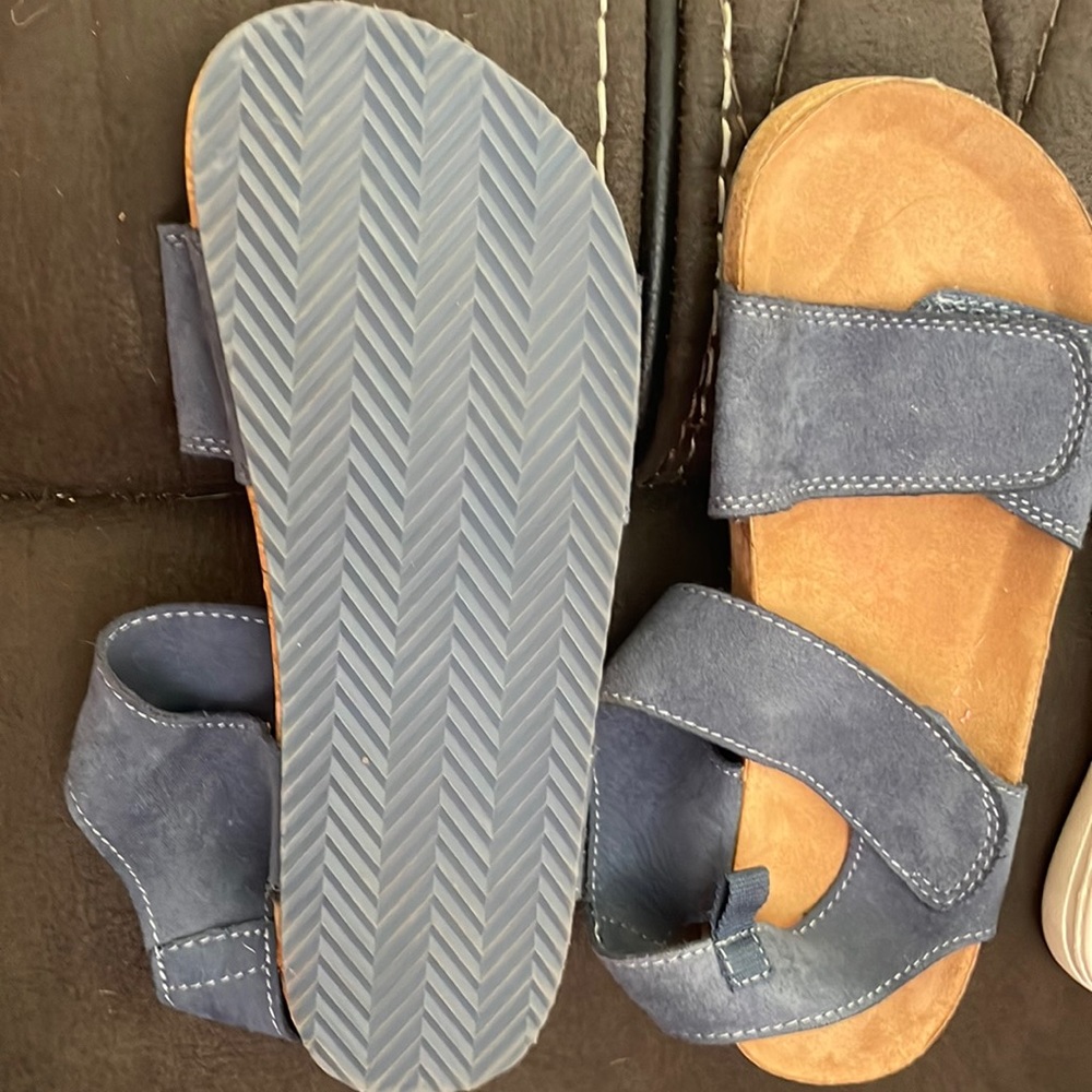 Worn once for VPK graduation